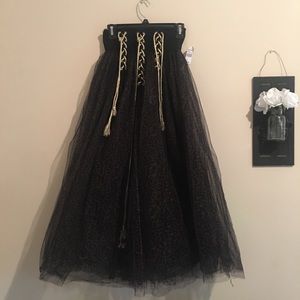Hot & Delicious High waisted tulle skirt